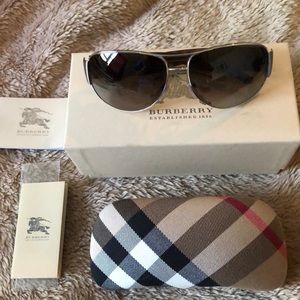 Burberry aviator sunglasses